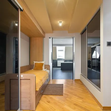 Urban Chic - Center - 3 Floors - Luxury - Piwna Apartment